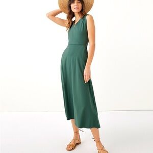 Pact NWOT Women's Dark Forest Fit & Flare Cap Sleeve Midi Dress S